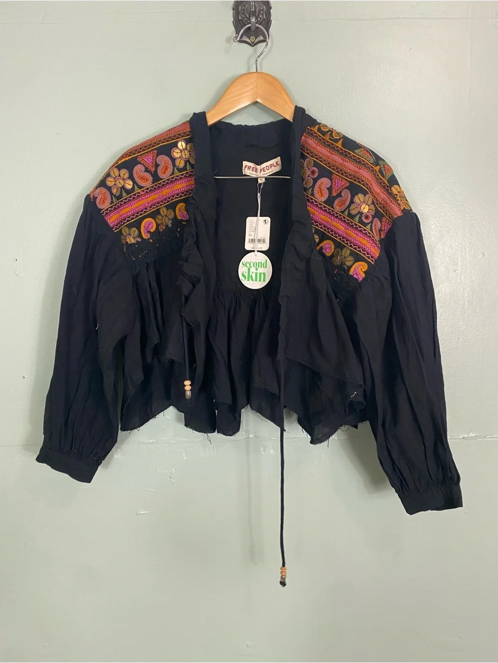 Free‎ People Savannah Bed Jacket Tribal Festival Embroidered XS Black